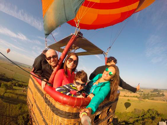 Balloon ride to celebrate Mother's Day