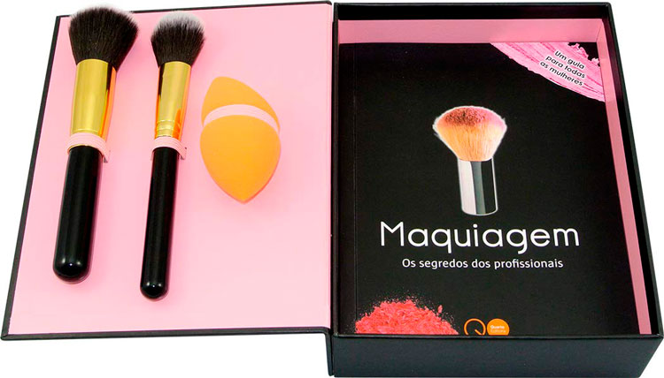 Gift ideas for Mother's Day »Book and makeup kit