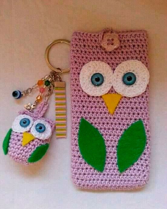 Crochet keychain and cell phone holder for mom