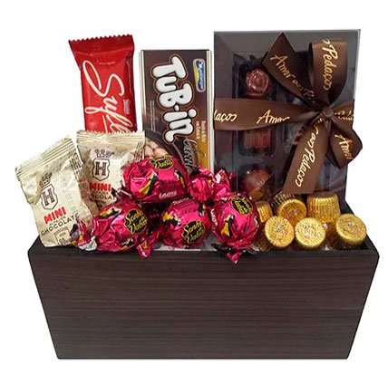 Baskets for Mother's Day with assorted chocolates