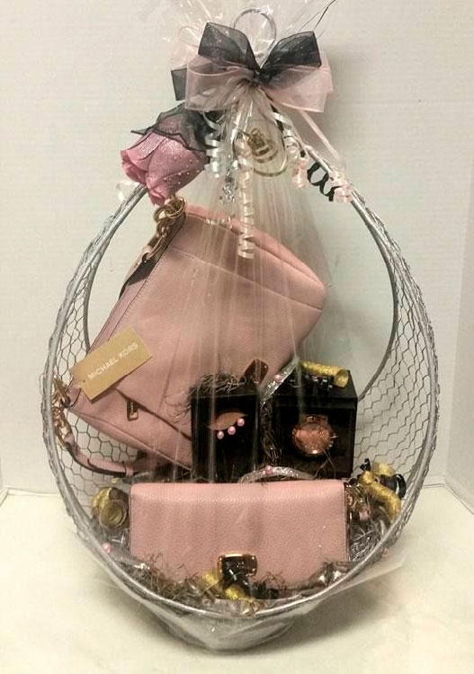 Basket with luxury items for Mother's Day