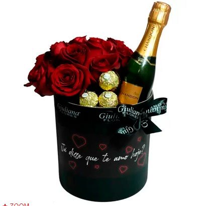 Wedding anniversary gifts »Chocolate, roses and sparkling wine
