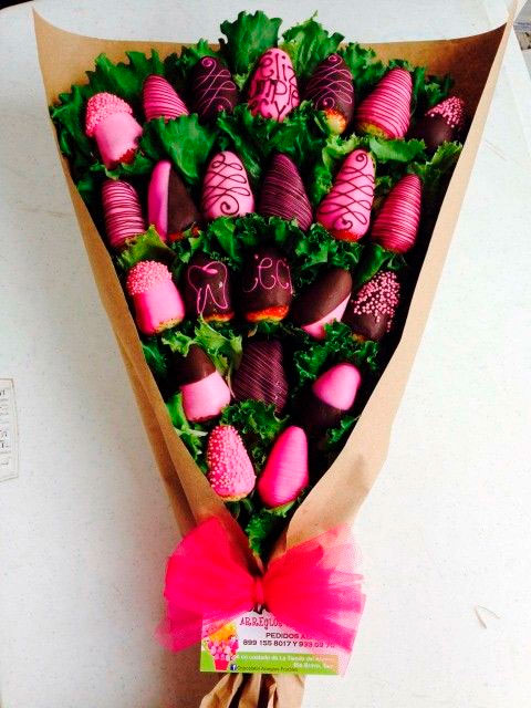 Strawberry chocolate bouquet for mom