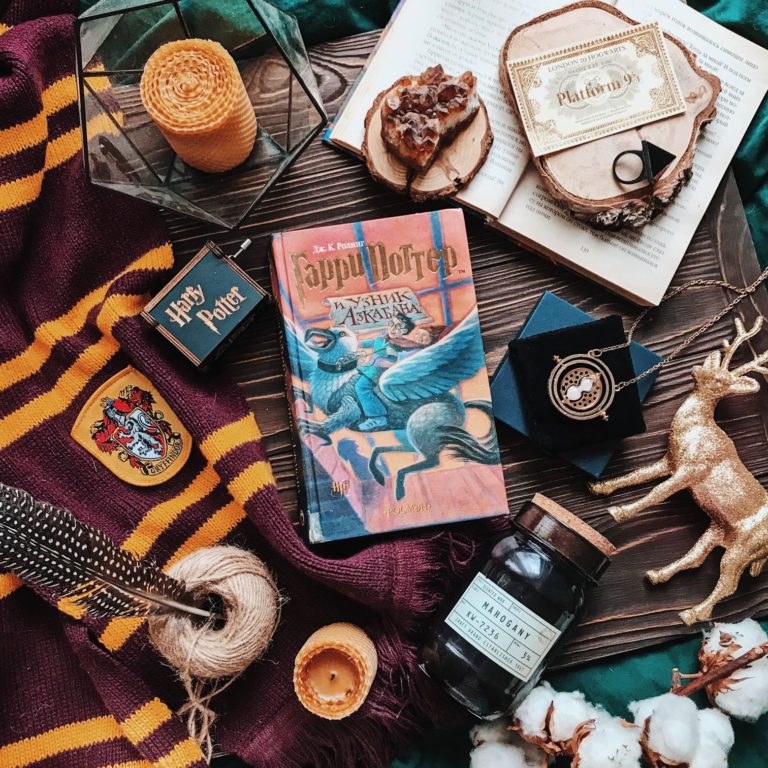 1628012918 35 Gift Ideas for Harry Potter Fans